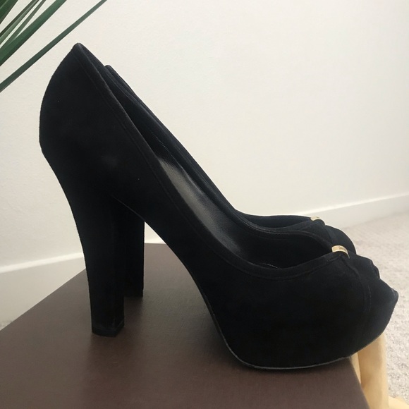 Authentic LV peep-toe platforms, (sz 8) Beautiful! Size 39 runs more like 8.50. - Picture 9 of 12